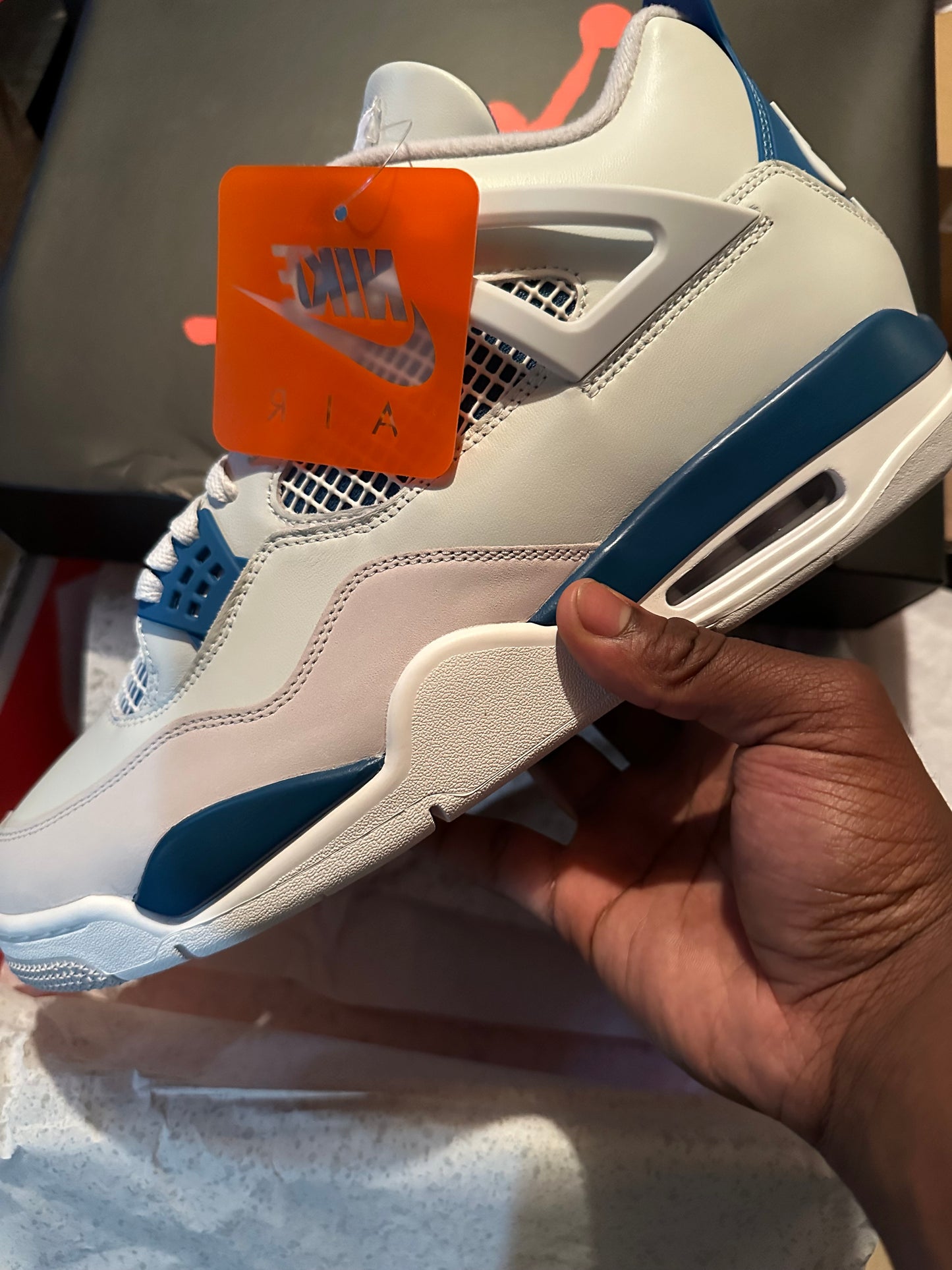 Air Jordan 4 Retro Military Blue